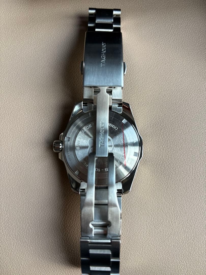 未使用に近い タグホイヤー アクアレーサー　WAY111A　メンズ腕時計
