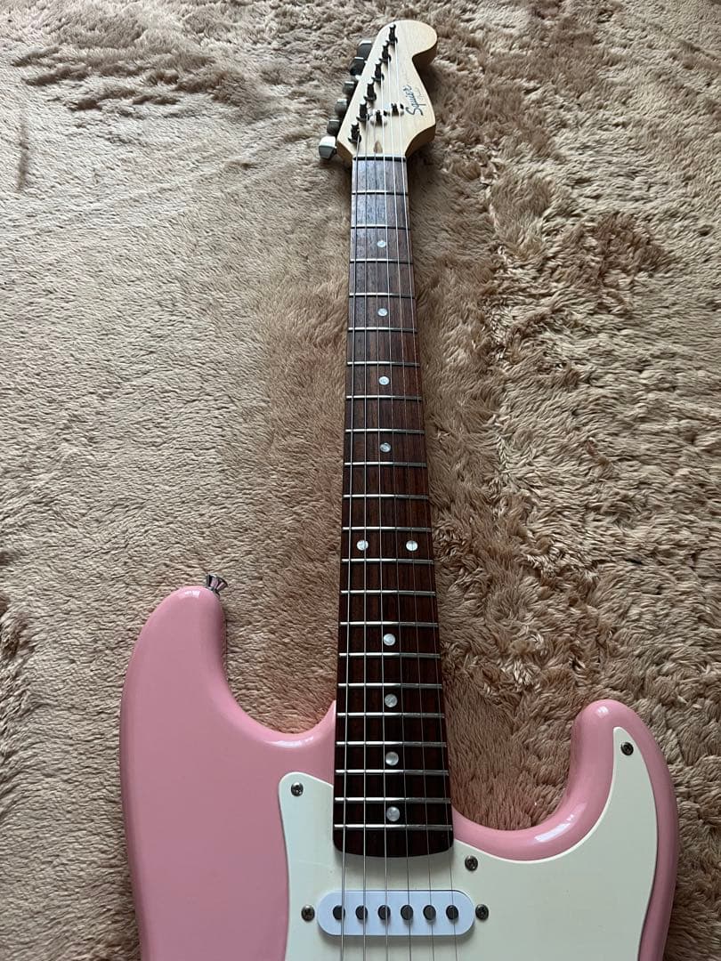 【調整済】squier Bullet ストラト　fender エレキギター　美品
