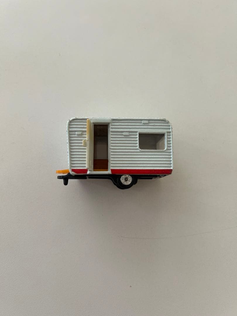 111. トミカ　62-1 ブルーバード　USSS-E 65-1 フランスヘッド