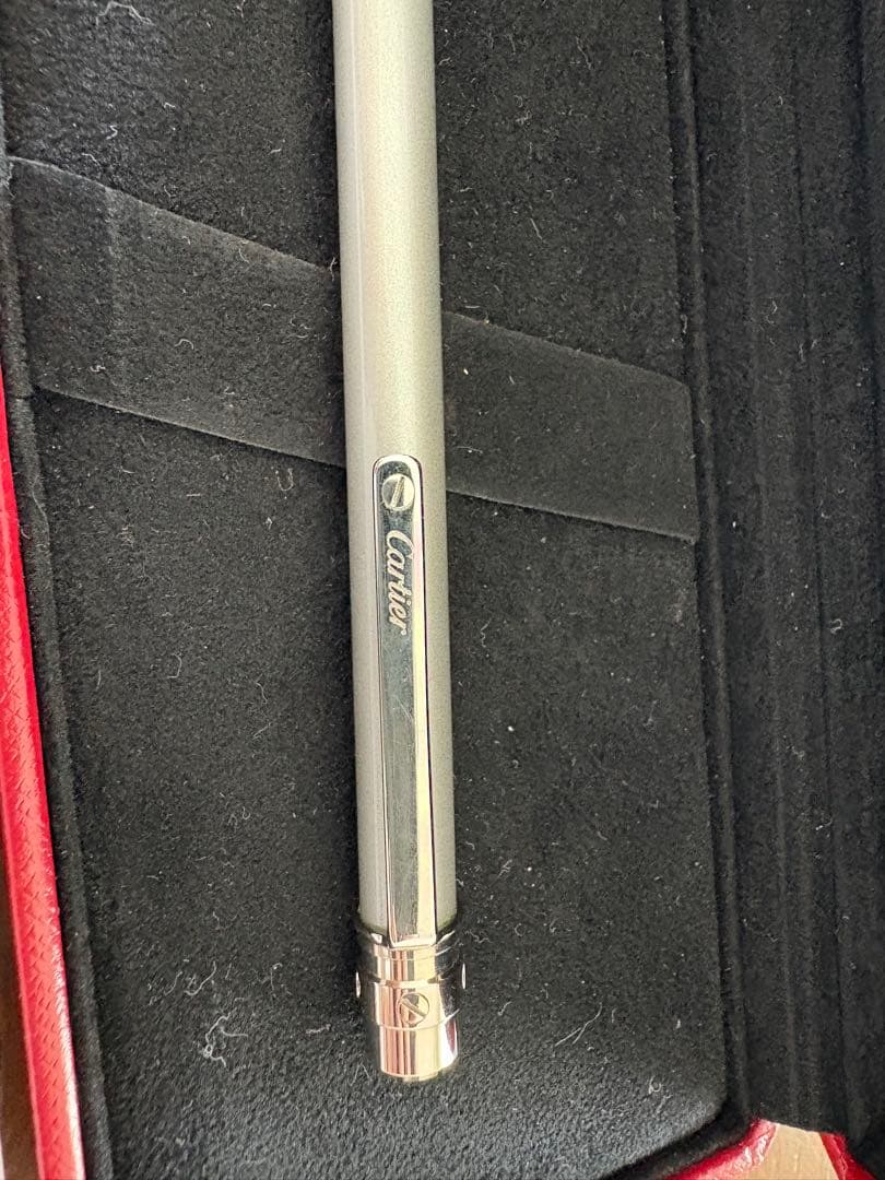 Cartier シルバーボールペン 専用ケース付き Cartier シルバー