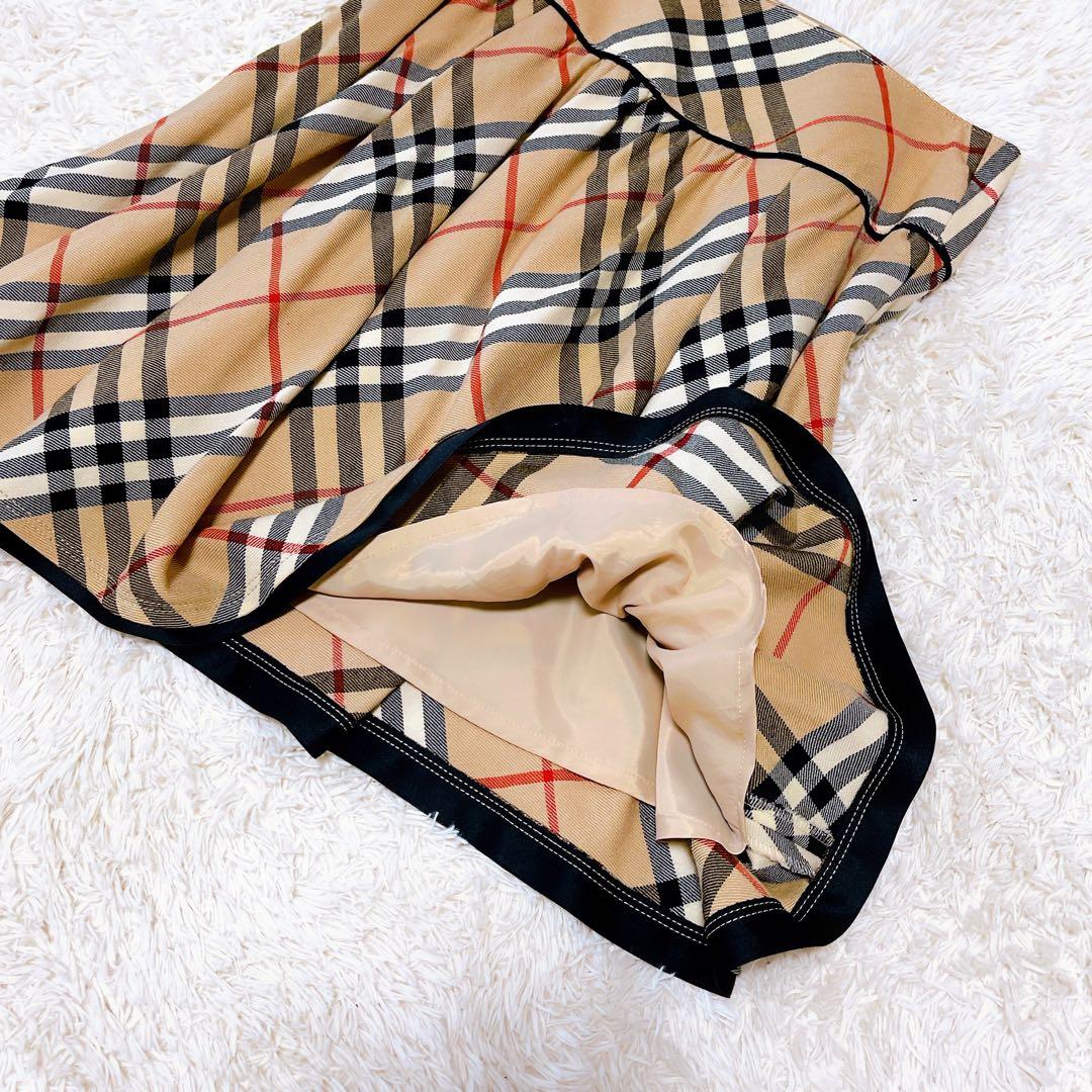 りす♦️バーバリー ブルーレーベル ノバチェック フレアスカート