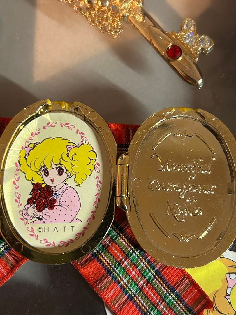 ハロー！レディリン ひみつのかぎペンダント　箱付き