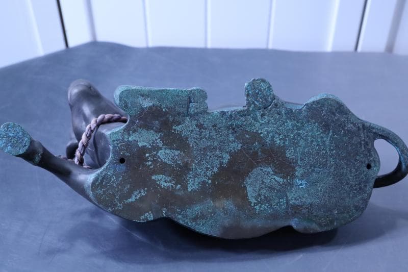 高岡銅器◇鋳銅古銅【夫婦牛】床置き 全幅33㎝/28㎝ 重さ4.2キロ/2キロ