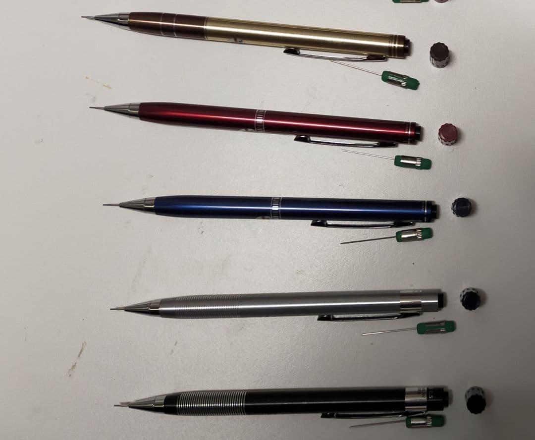 未使用 トンボ鉛筆 廃番 シャーペン 10種 100本 0.5mm