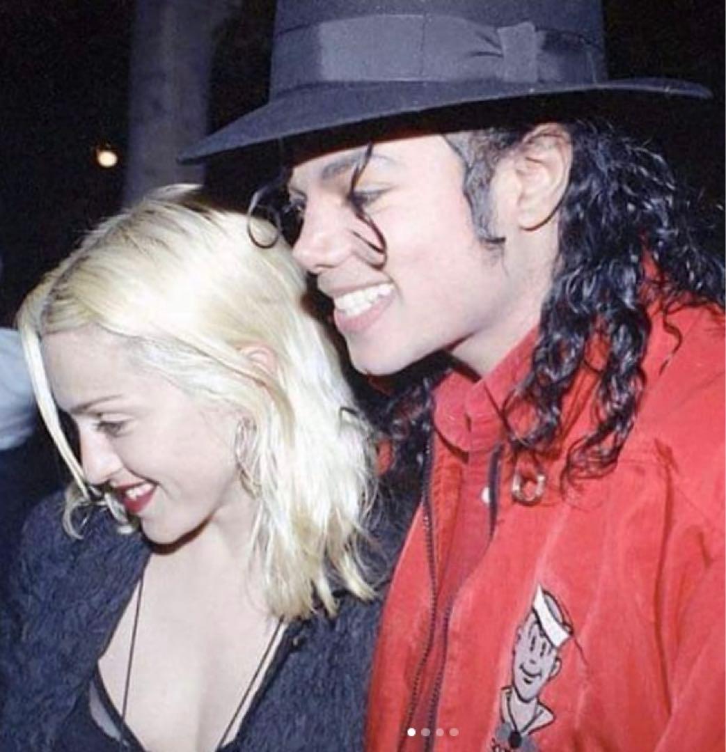 ルックルックこんにちは × セーラーズ エプロン