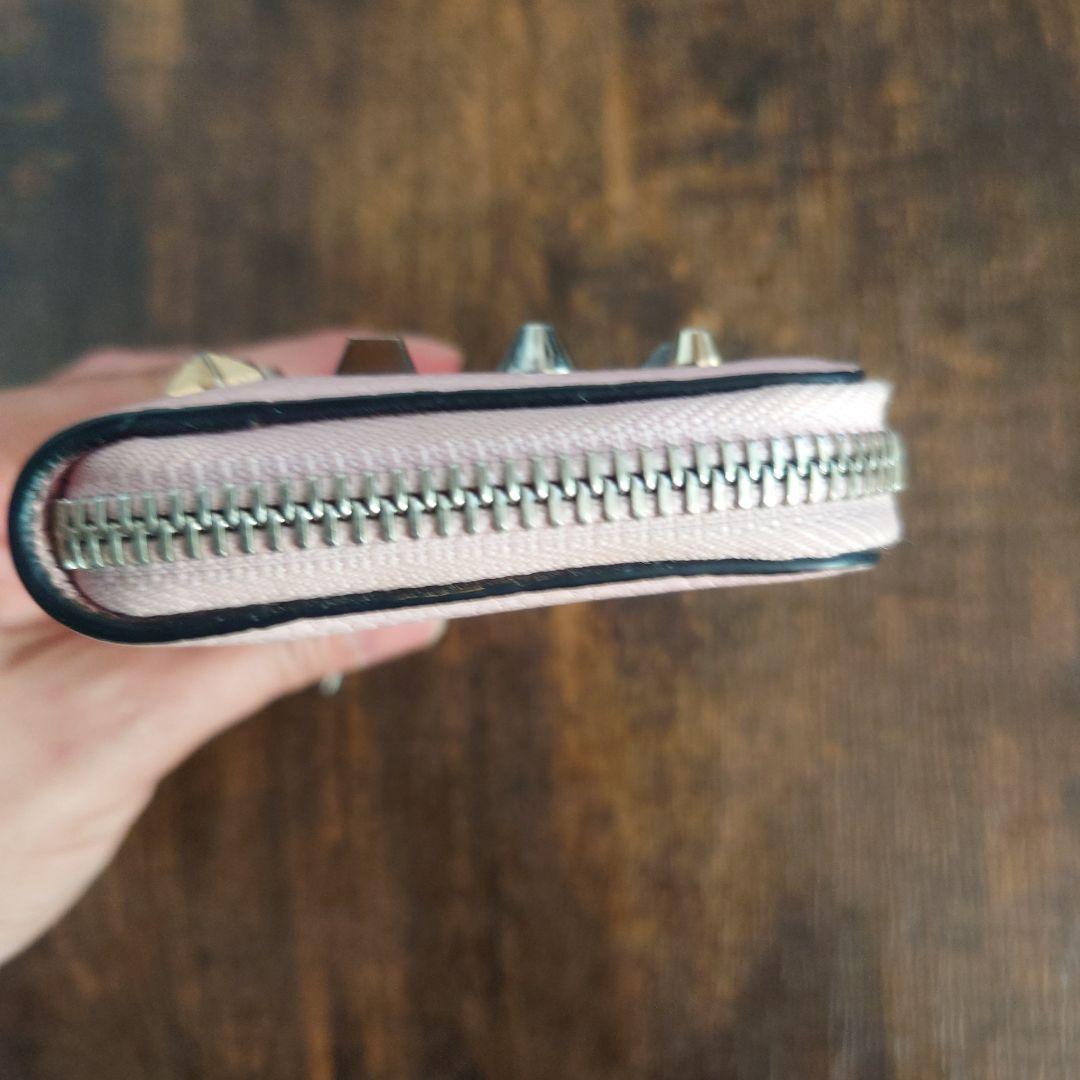 クリスチャンルブタン スタッズ ケース