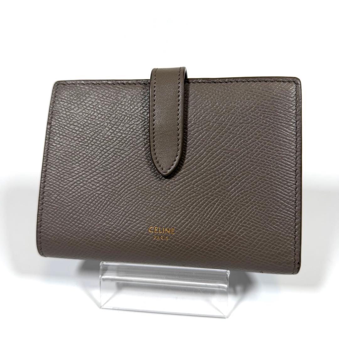 極美品】セリーヌ 二つ折り財布 ミディアム ストラップ ウォレット