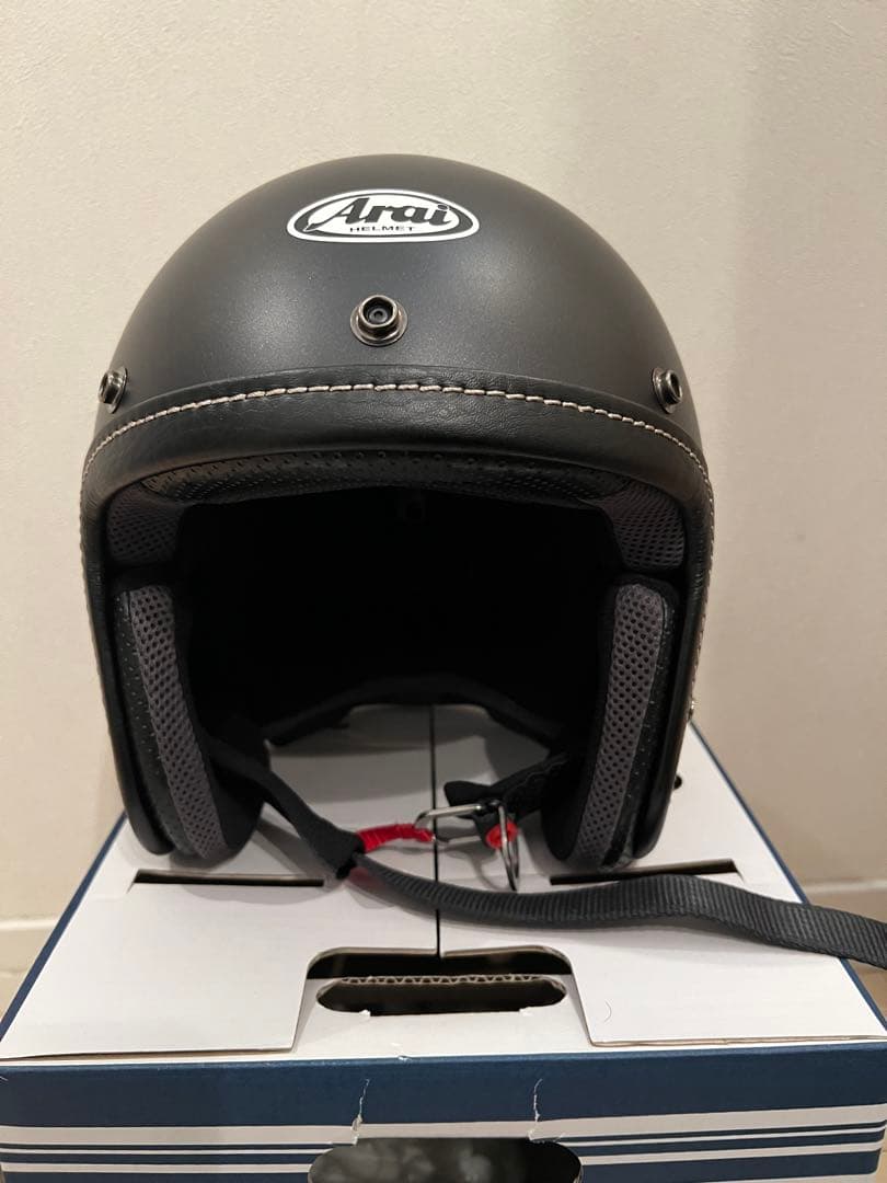 Arai クラシックAIR ブラック ヘルメット 箱付き 純正バイザーおまけ