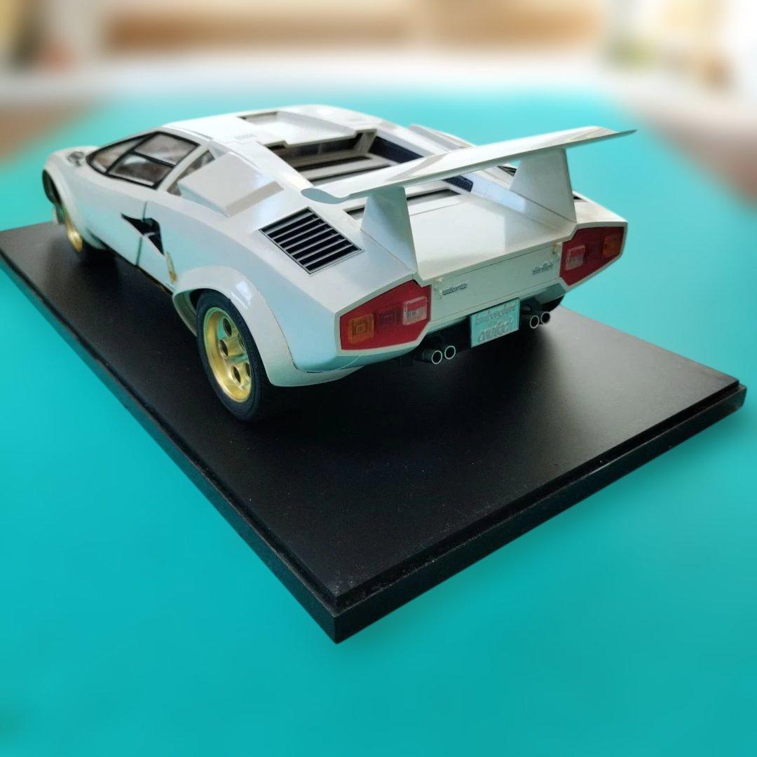 ランボルギーニ カウンタック LP500s 1/12 プラモデル 完成品