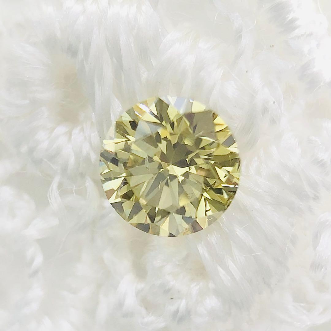 アクセサリー 0.209 Fancy Brownish Green Yellow SI-2