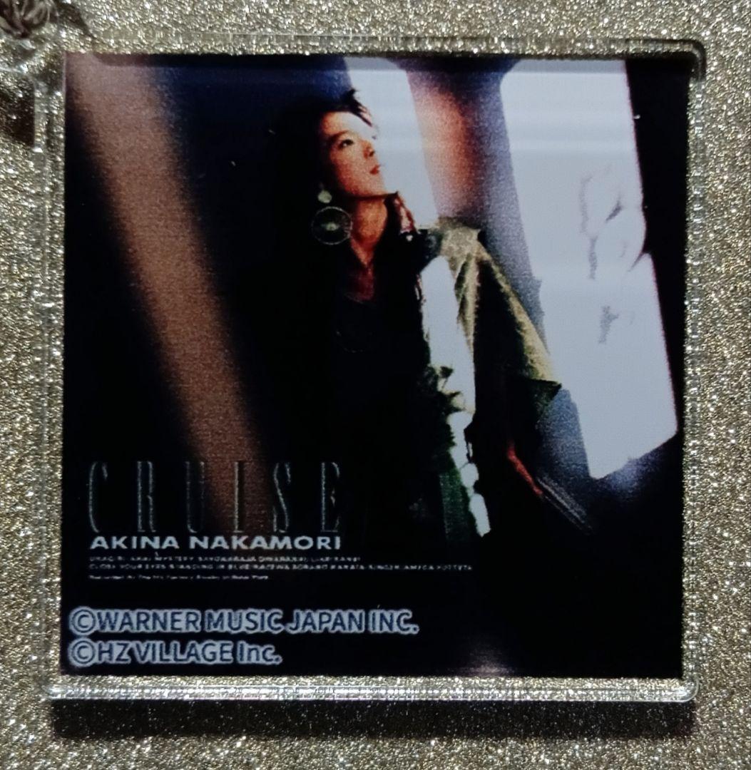 新品未使用】中森明菜写真展大阪会場限定品 ジャケットアクリル