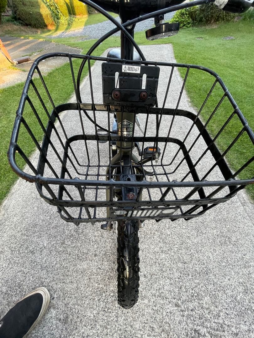 jeep 自転車　キッズ用　子供　16インチ　チャリ　ジープ