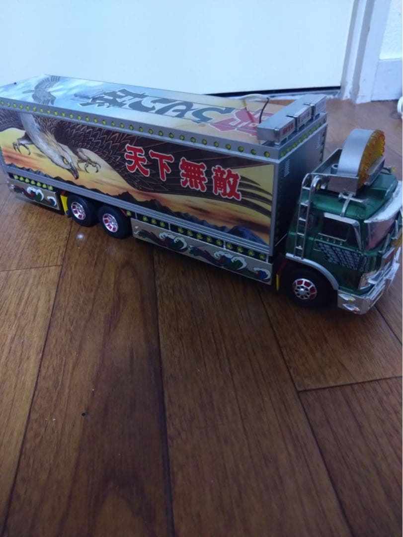 トラック野郎一番星　ラジコン　度胸一番星　バンダイ　デコトラ