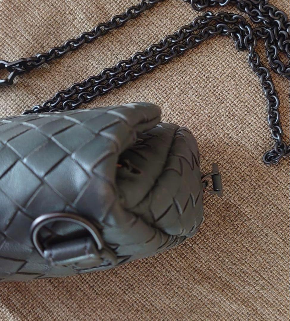 Bottega Veneta イントレチャート チェーン バッグ グレー