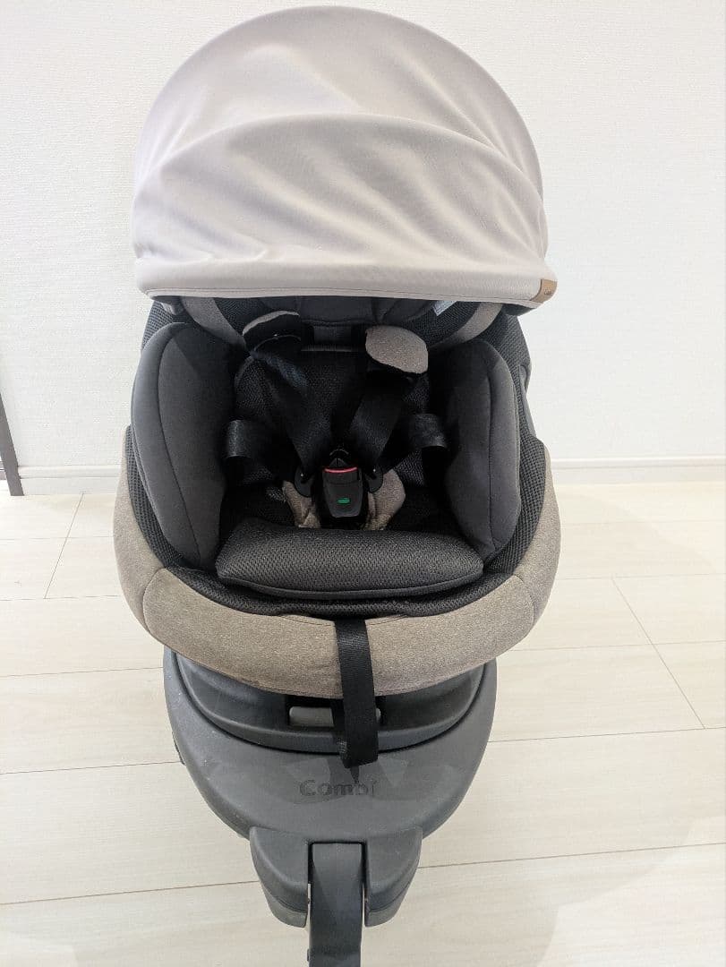 combi THE S ISOFIX ザ エス エッグショック ベージュ Combi（コンビ） ホワイトレーベル THE S ISOFIX エッグショック ZC