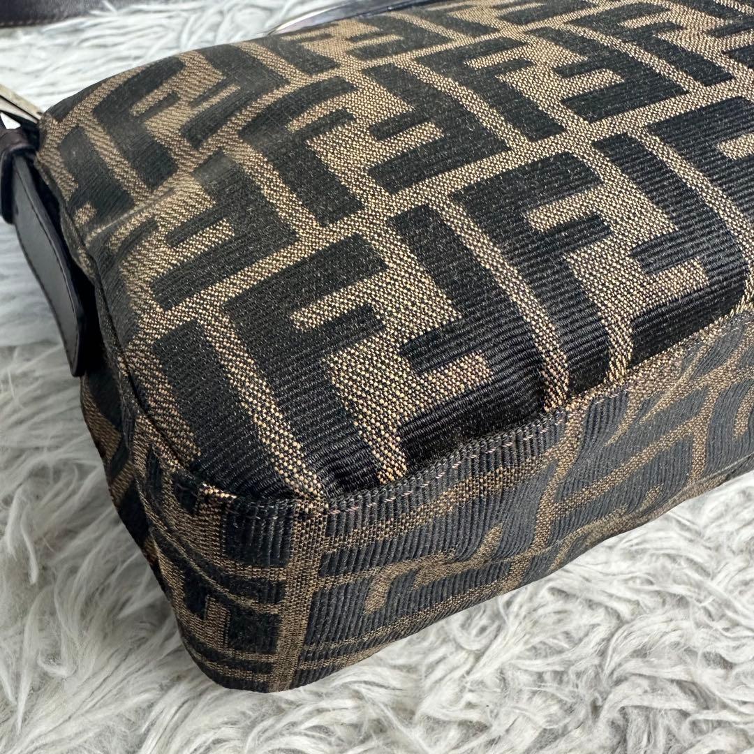 極美品 FENDI フェンディ マンマバケット ワンショルダーバッグ ズッカ