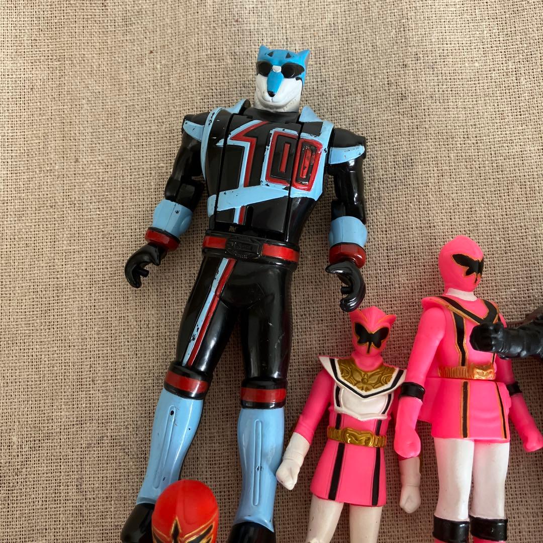 戦隊ヒーローソフビ フィギュア まとめ売り - メルカリ