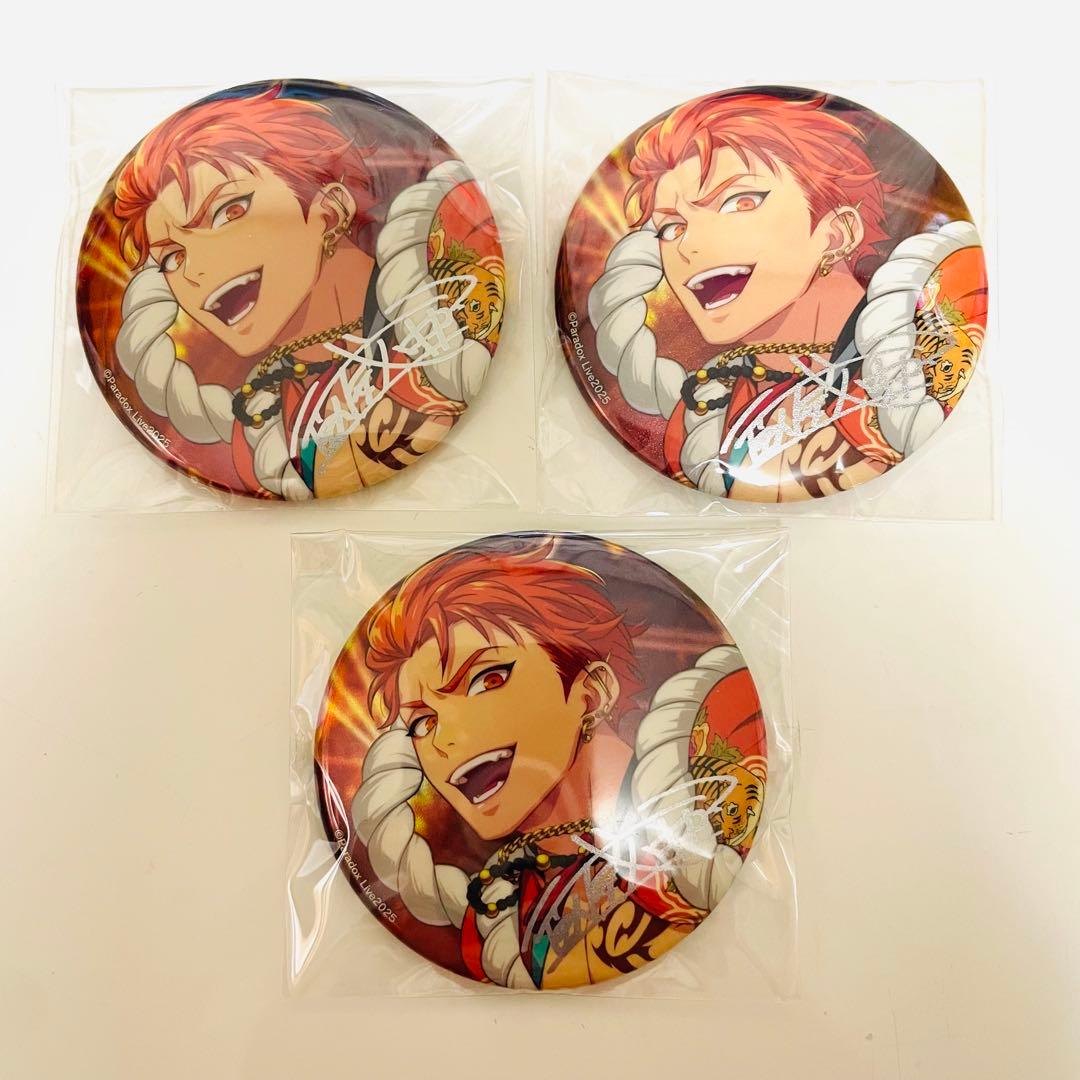 パラライ 伊藤紗月 OOTD ver10 缶バッジ