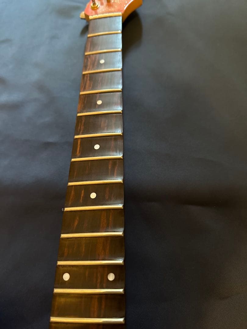 ジプシーローズ ピンク エレキギター シングルコイル