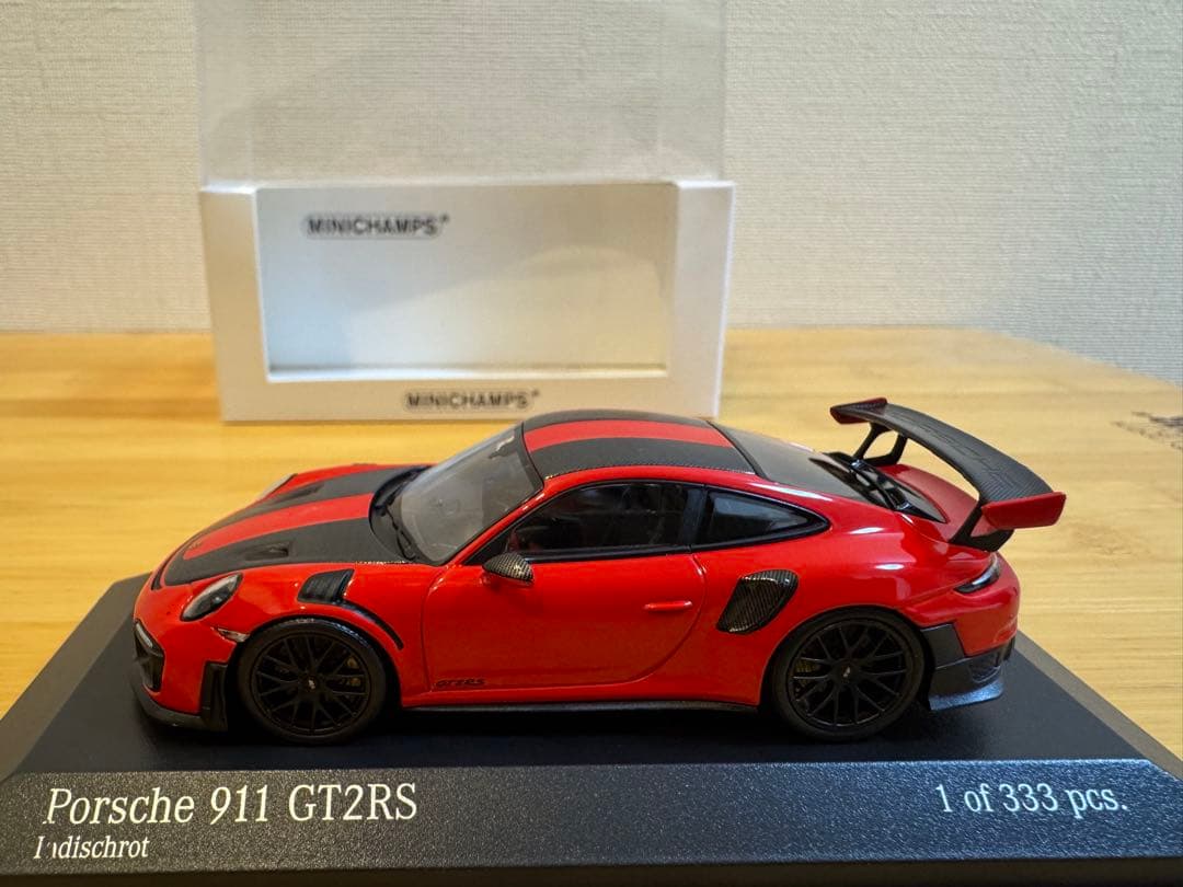 【MINICHAMPS】限定333台Porsche 911 GT2RS