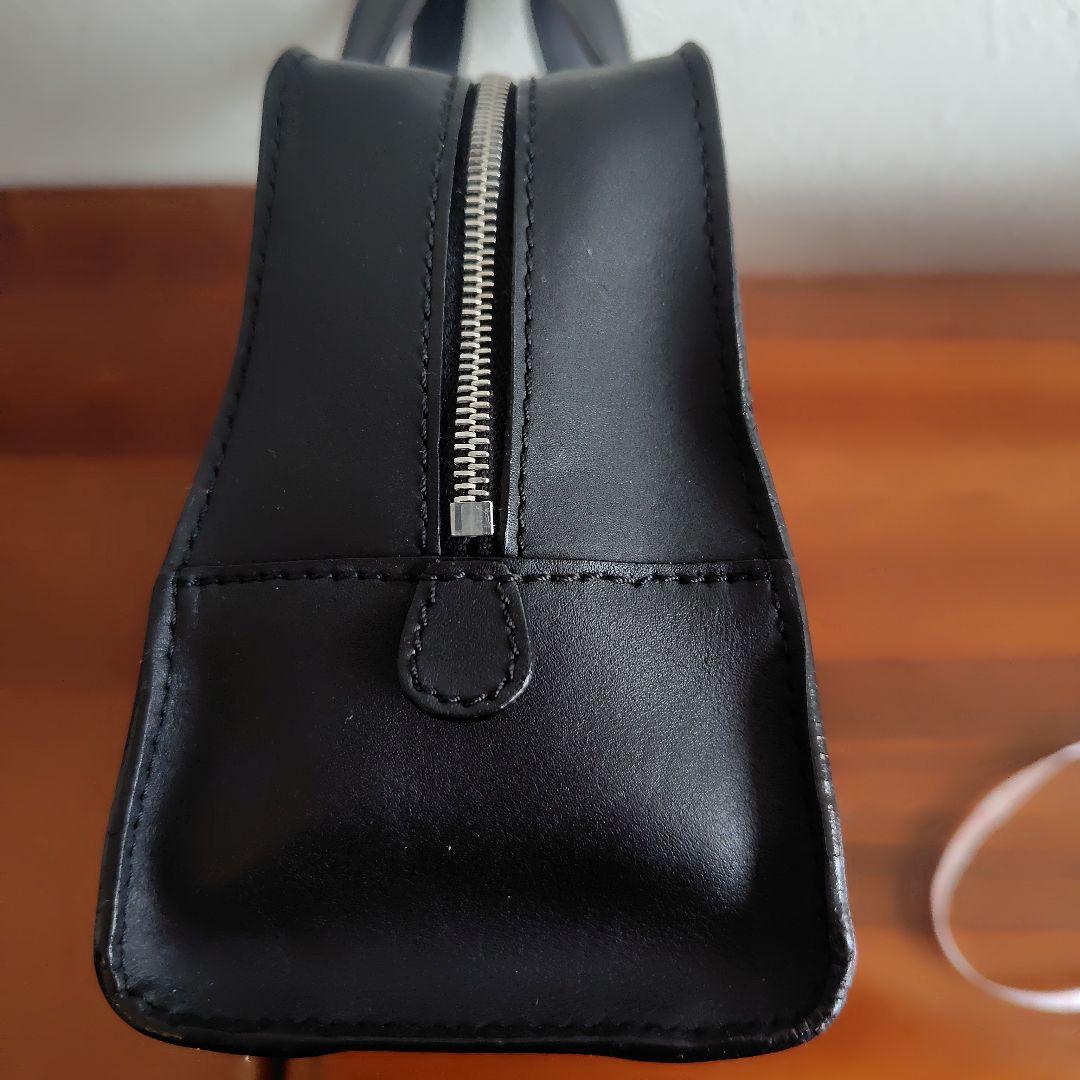 ユキさま専用 LOEWE ブラック レザーミニハンドバッグ