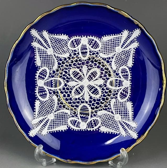 希少】イタリア ラヴェーノ 白レース デミカップ＆ソーサー ヴェネチアン