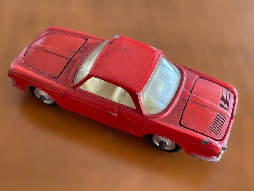 CORGI TOYS(コーギー)ミニカーVW1500 Karmann Ghia