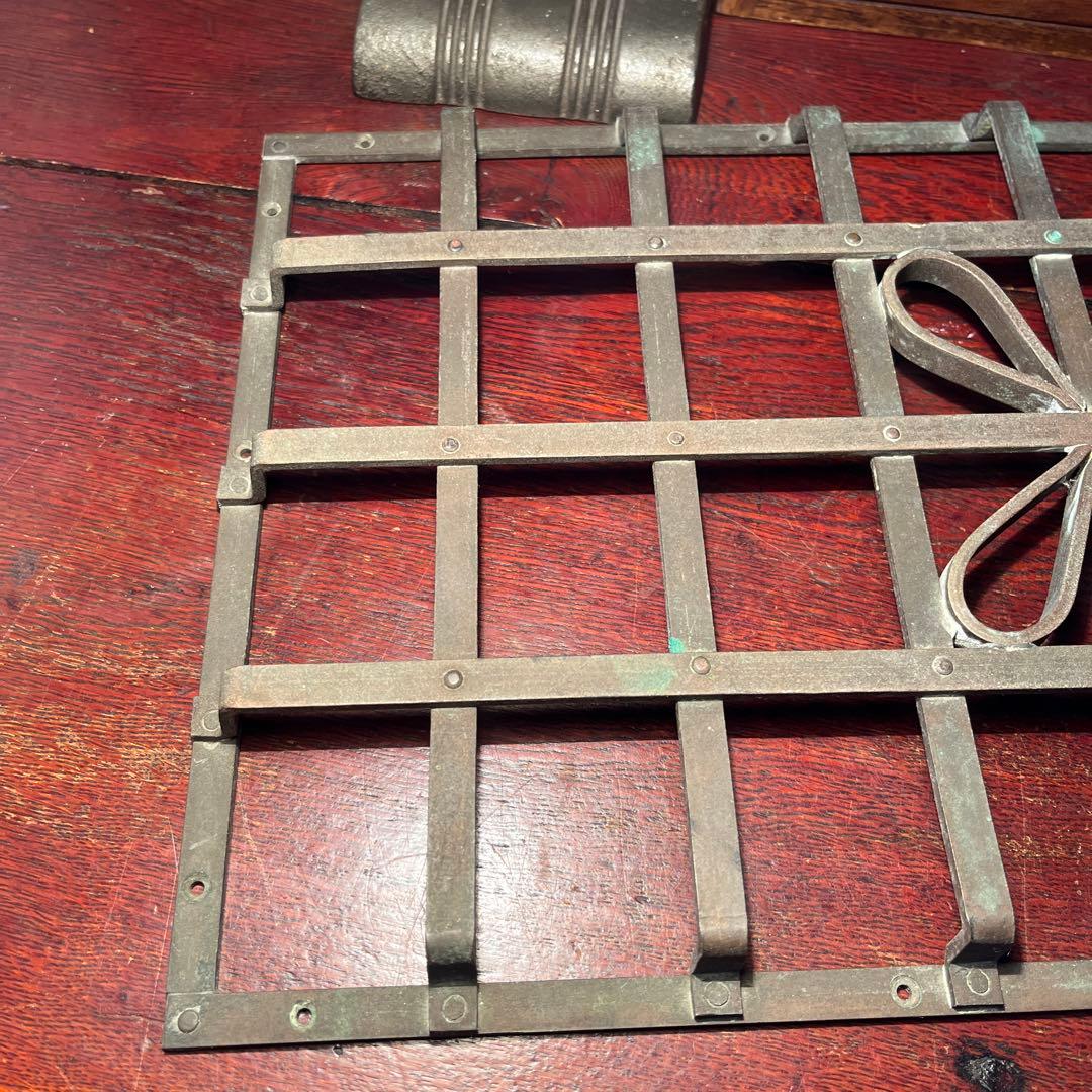 昭和レトロ アンティーク ヴィンテージ シャビー アイアン 窓格子 面