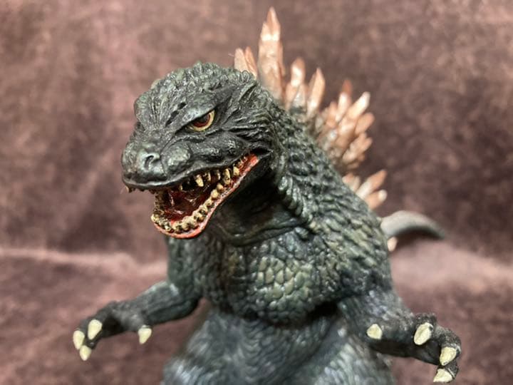 ゴジラ2000ミレニアム.ソフビ。