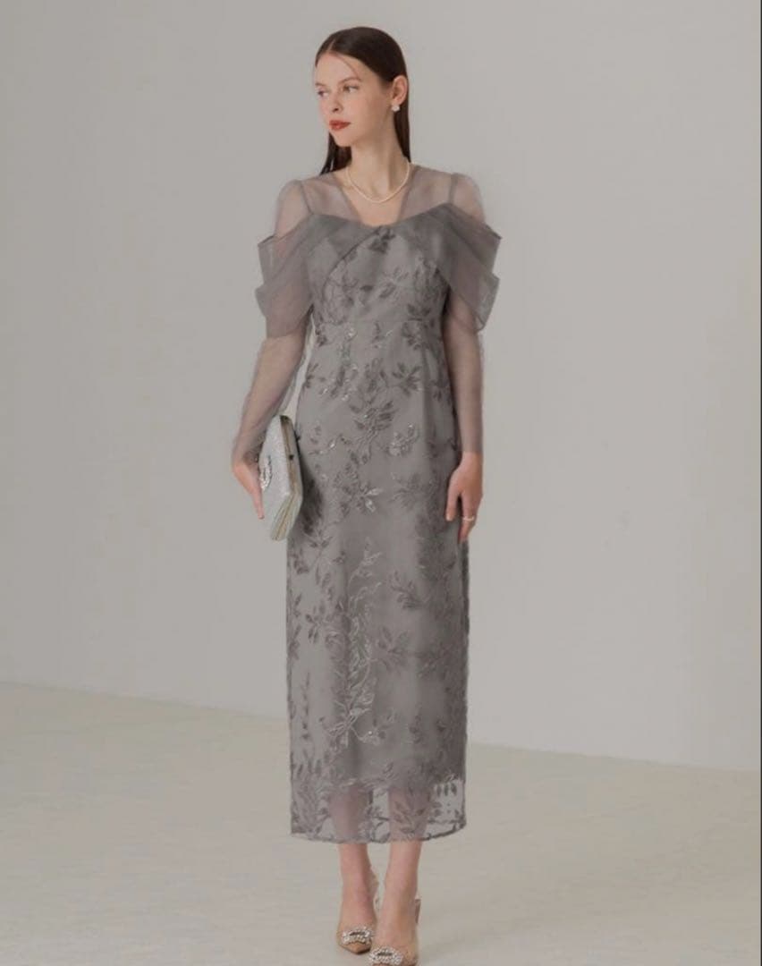 チュールロングスリーブリーフIラインワンピースドレス結婚式パーティー成人式二次会