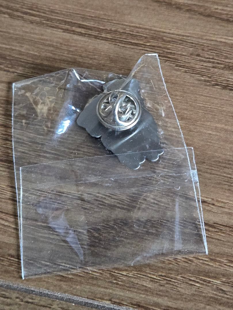 関西万博ペルーパビリオン　スタッフ用ピンバッジ 非売品