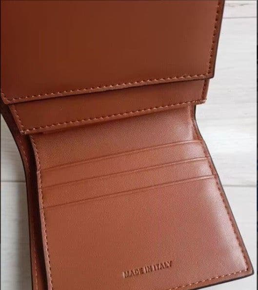 あやちゃす様レザー 三つ折り財布 ブラウン ゴールド金具