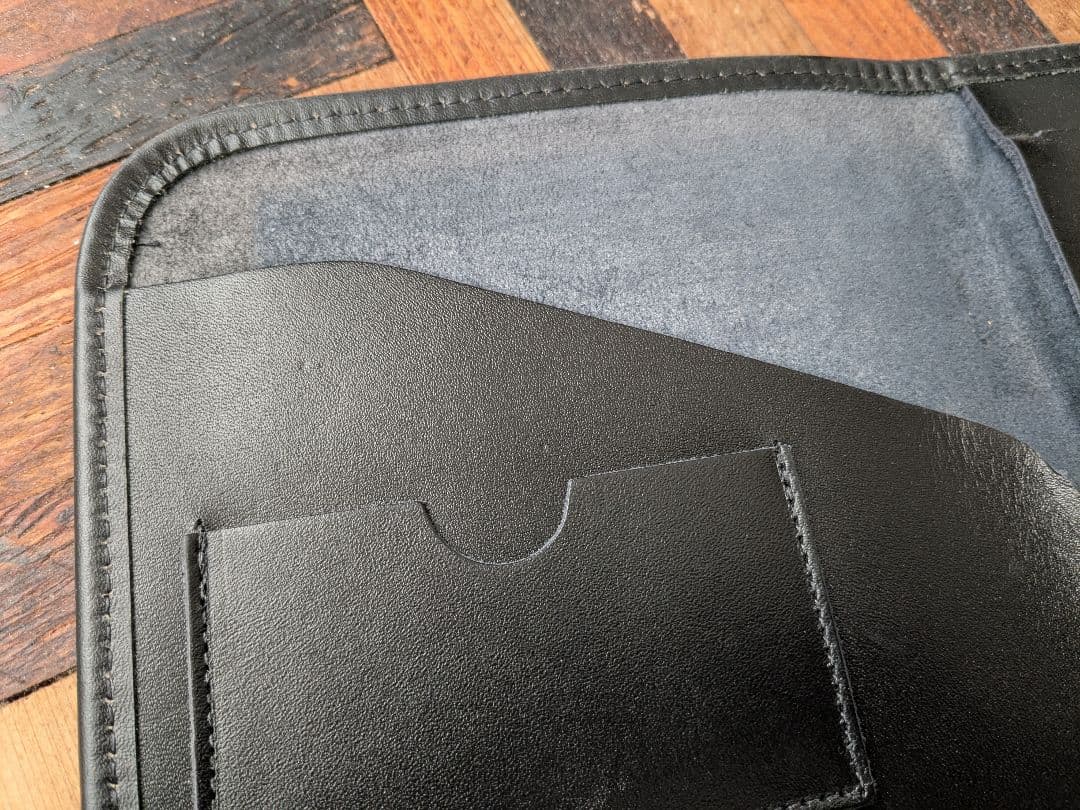 L.L.Bean 黒 レザー マルチケース