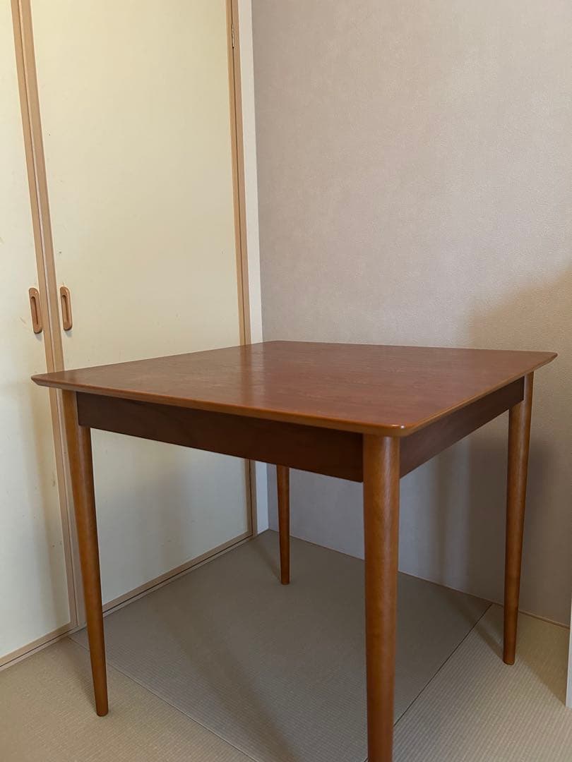 NOCE ダイニングテーブル2人用 800mm角