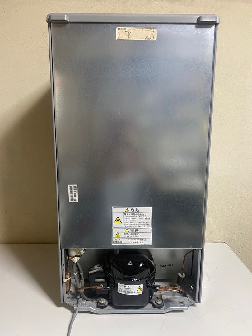 2012年製 AQUA 1ドア冷蔵庫 AQR-81A 75L 冷凍スペース付き