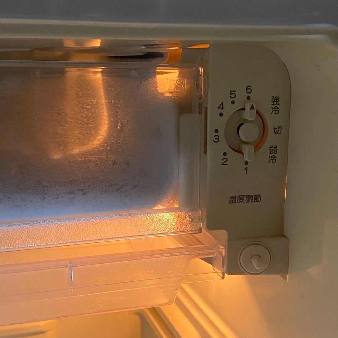 2012年製 AQUA 1ドア冷蔵庫 AQR-81A 75L 冷凍スペース付き