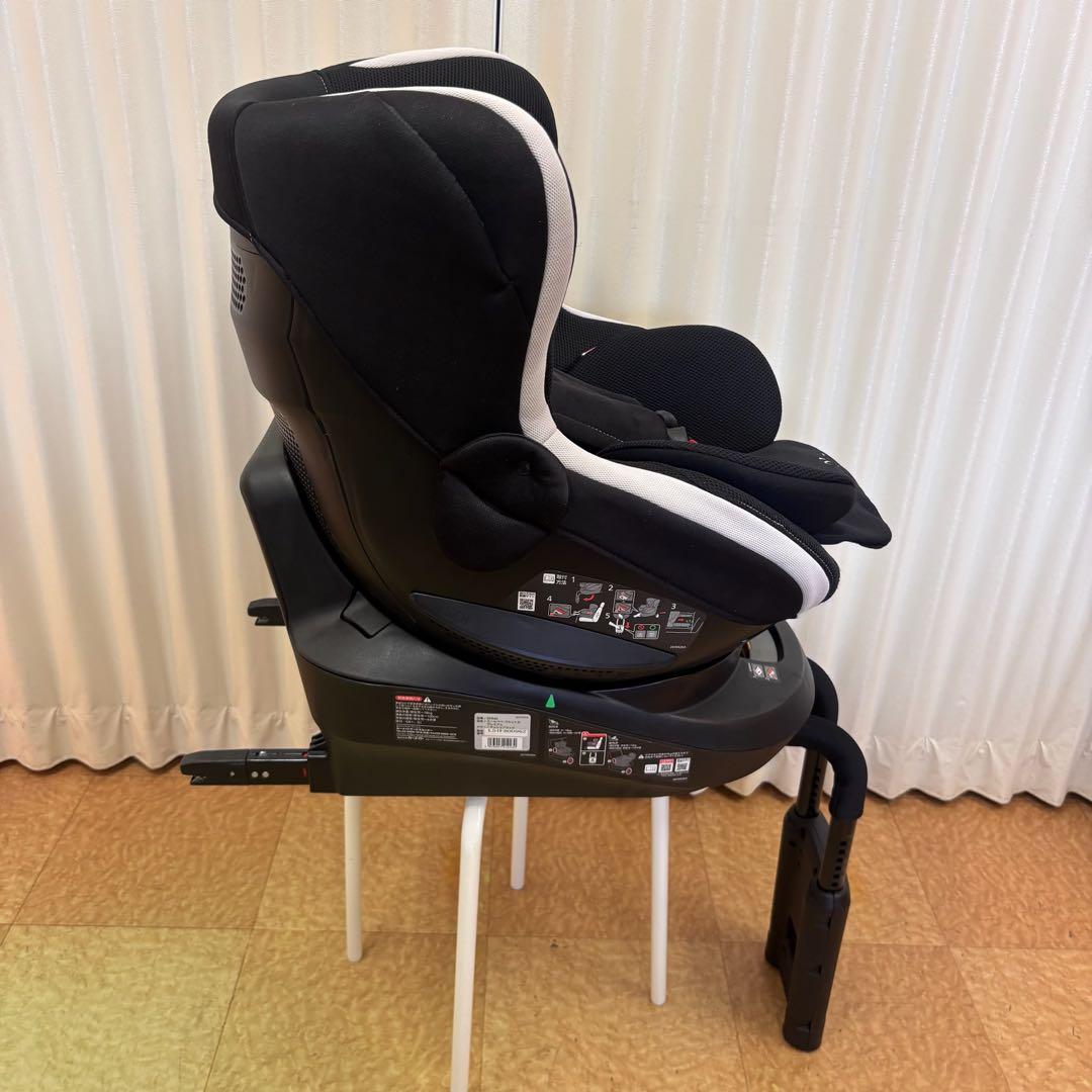 クリーニング済　☆綺麗☆　新生児OK　エールべべ　クルット3i　ISOFIX　黒