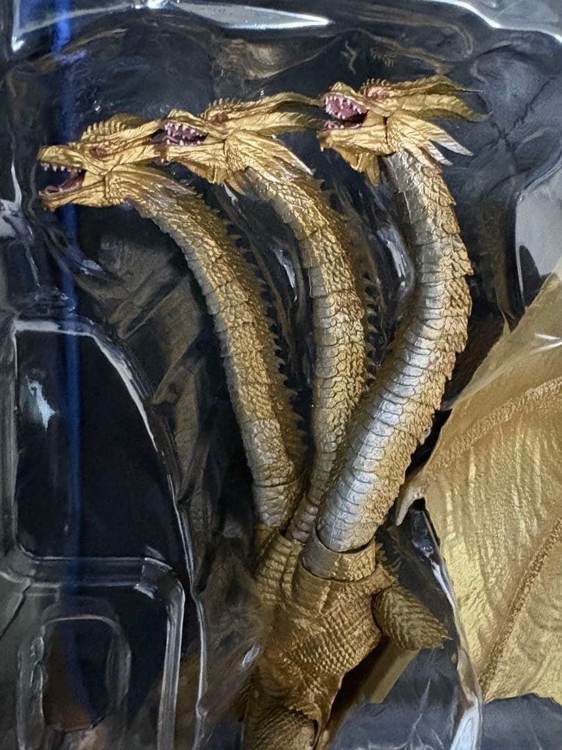 S.H. MonsterArts キングギドラ スペシャルカラーver