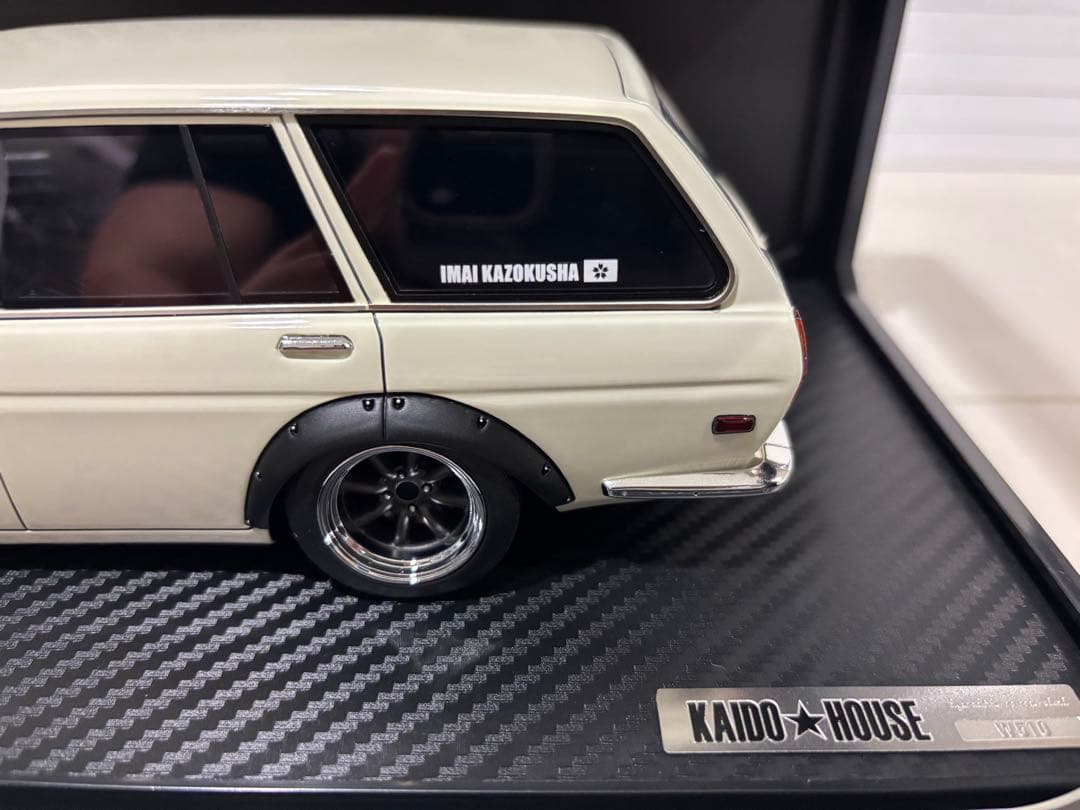 1/18ミニカー イグニッションモデル　日産ブルーバード510ワゴン【新品】