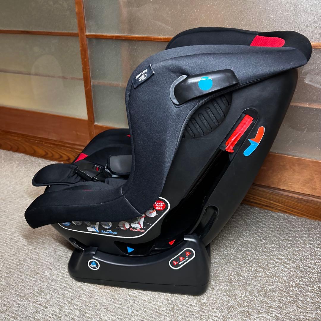 【美品】西松屋 チャイルドシート マムズキャリー・レジェ シートベルト固定