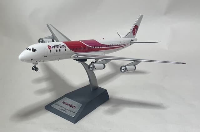 Hawaiian DC-8-62H N1807