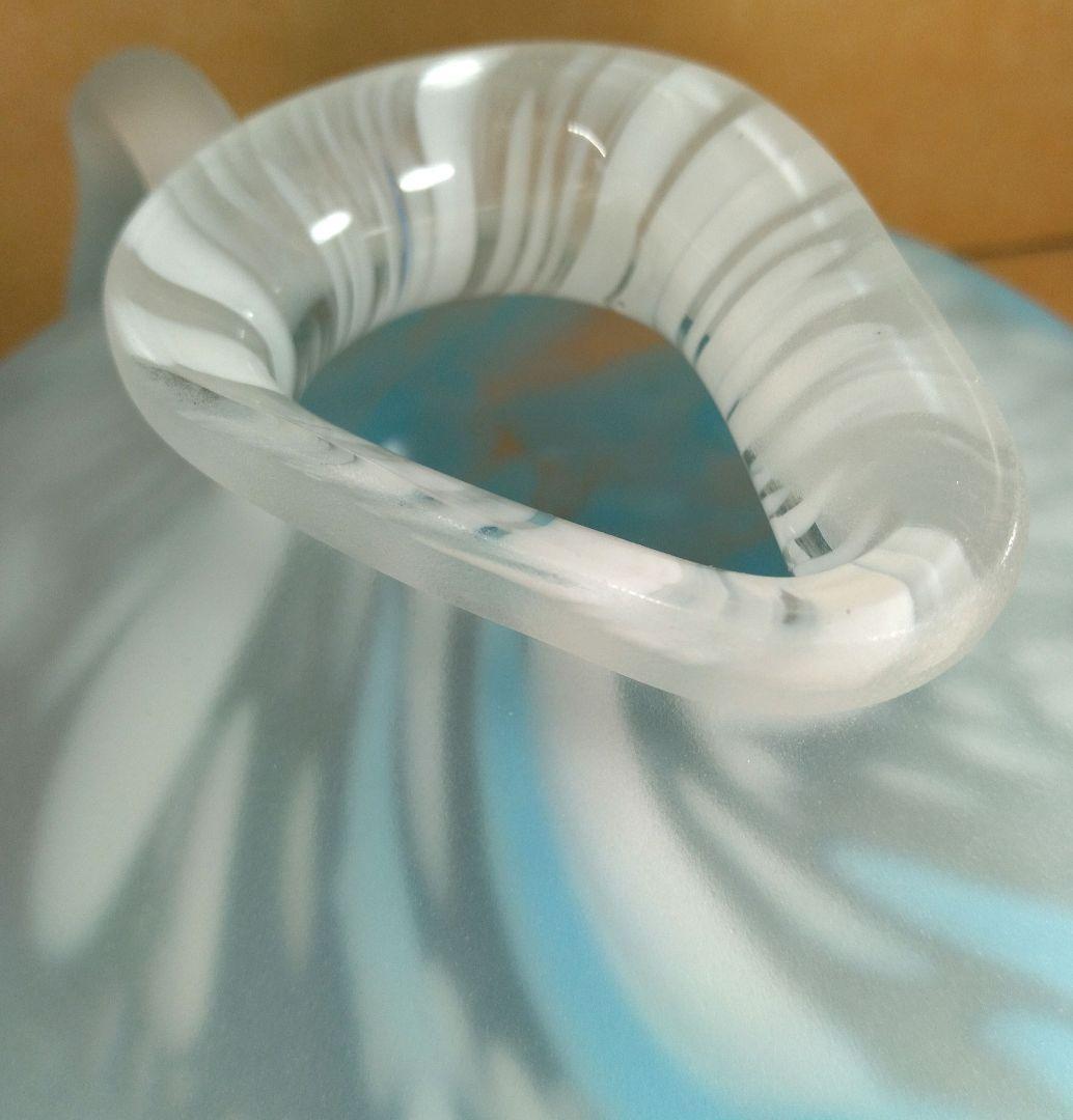 本物保証】藤田喬平 手吹 花瓶(水色,白系) 共箱 栞 w17㎝ 手吹ガラス