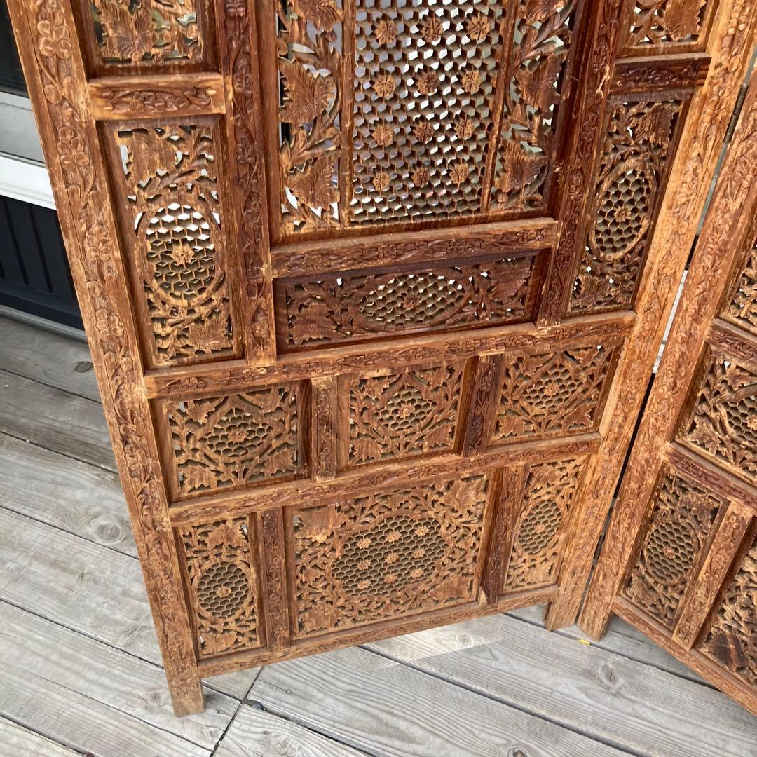 アジアンレトロ 装飾彫り 透かし彫り 木製 4連パーテーション 間仕切り
