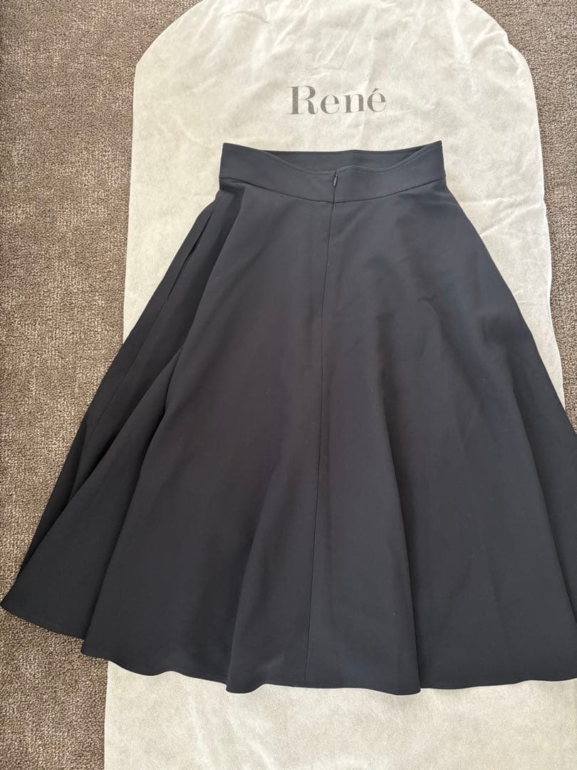 ルネ　スカート ネイビー　36