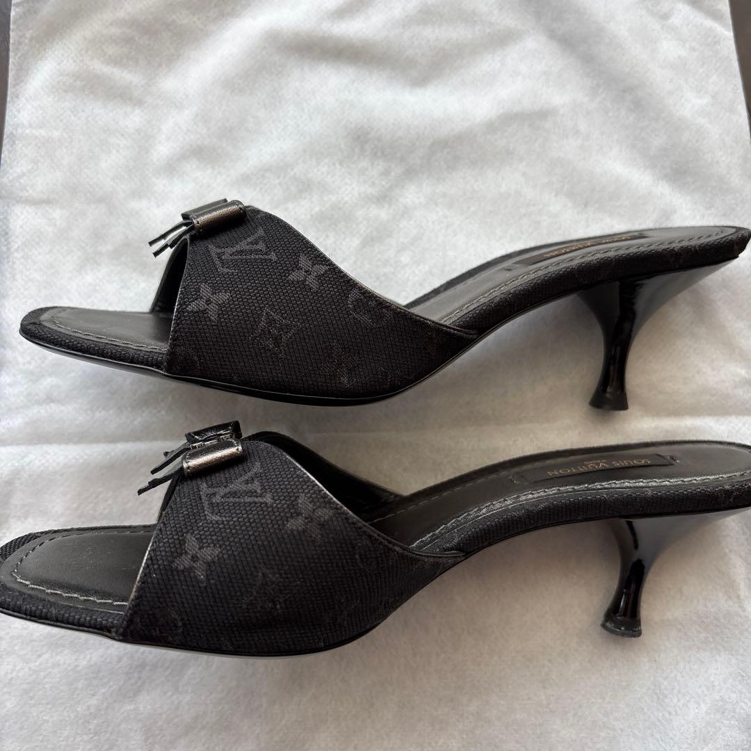Louis Vuitton ブラック ミュール リボン付き 35.5