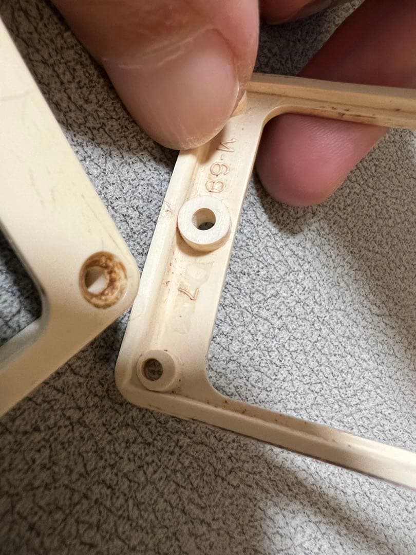 DMC M69エスカッション vintage maniacs area59