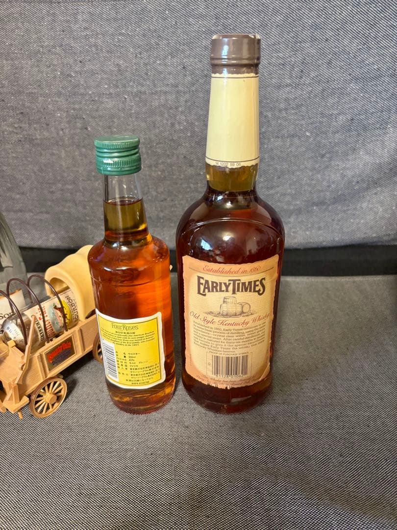 アーリータイムズ 国外ボトル フォアローゼス 旧ボトル 未開封 2本