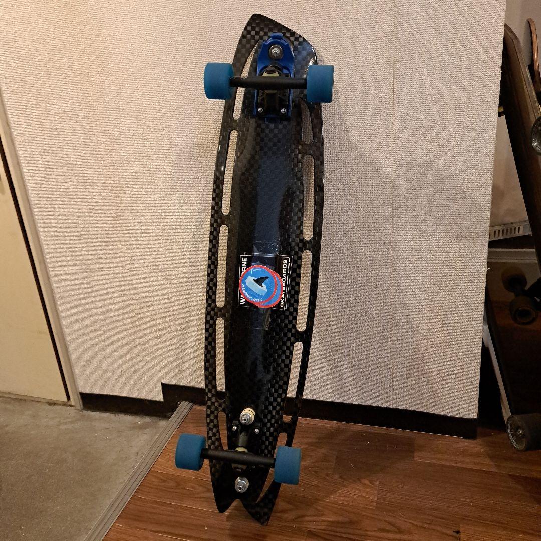 ウォーターボーン　カーボンスケートボード