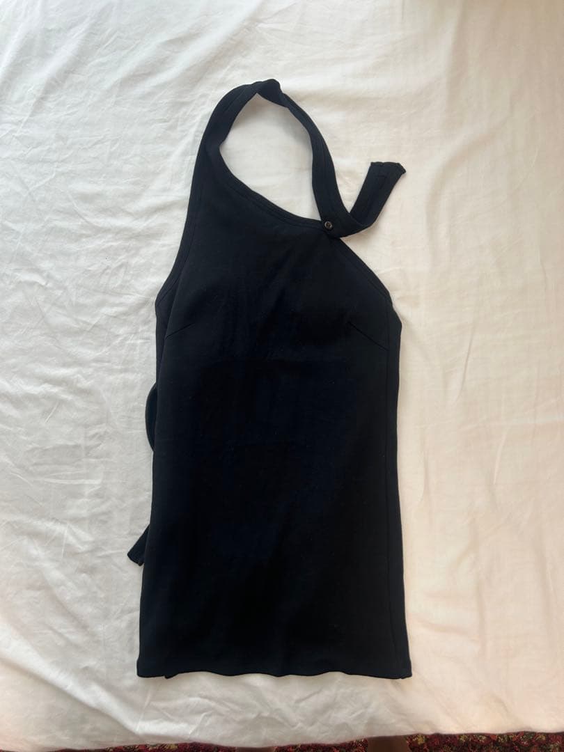 ＜ATTISESSION＞バックタイ ホルターネック トップス