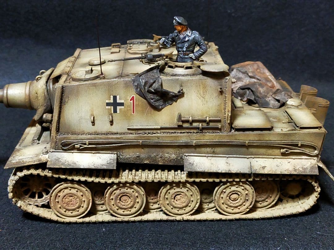 1/35 タイガー重戦車 ティーガー完成品